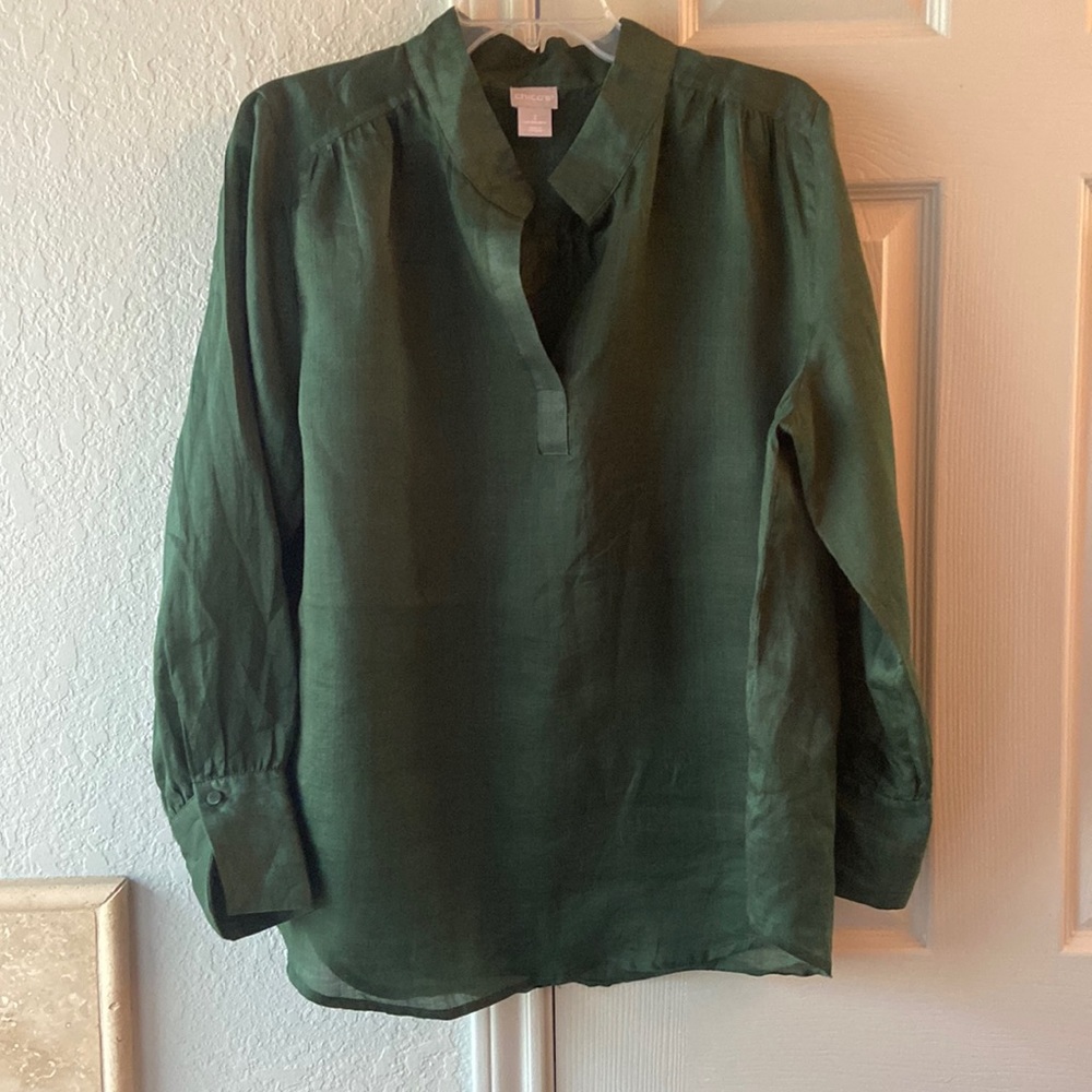 Chico’s Gorgeous emerald green tunic blouse